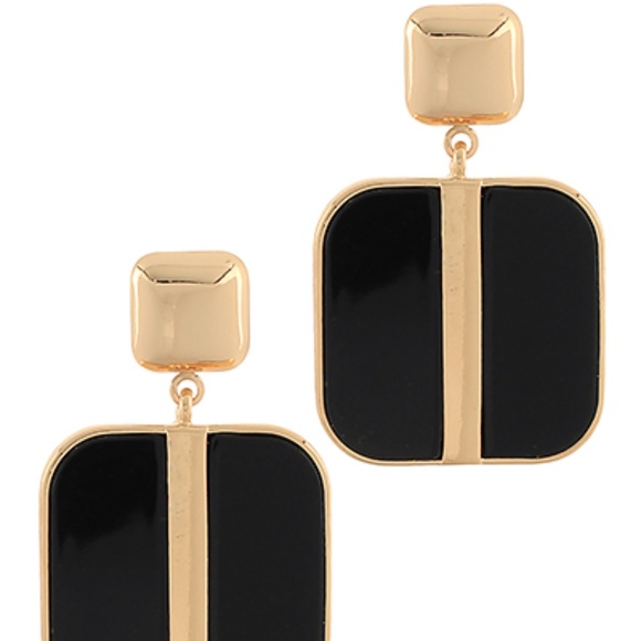 Square with Center Bar Earrings - Picture 4 of 4